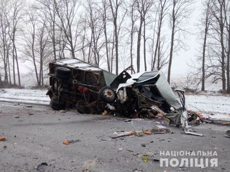 У Харківській області зіткнулися вантажівки Renault і 