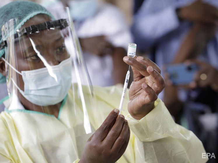 У Зімбабве розпочали вакцинацію проти коронавірусу китайською вакциною