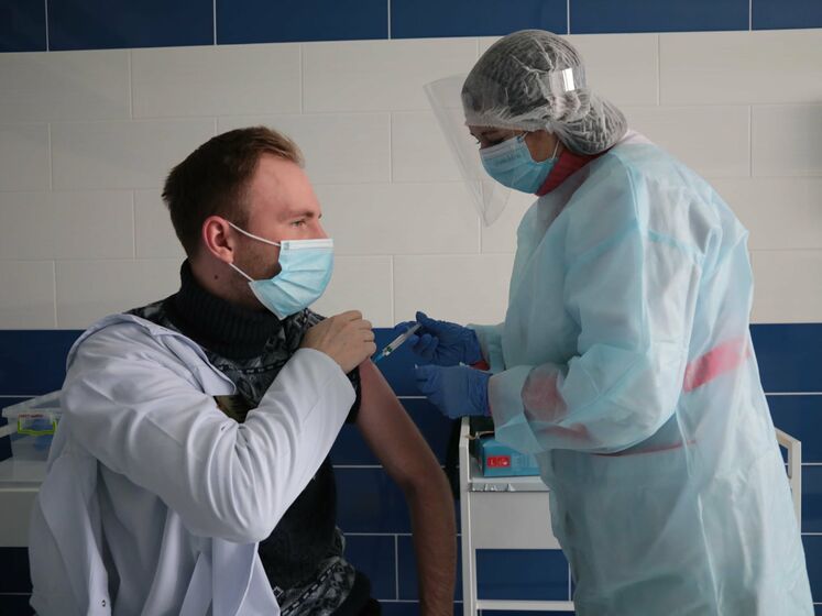 Посол України в ЄС: З Польщею уже тривають перемовини про постачання в Україну вакцини проти COVID-19