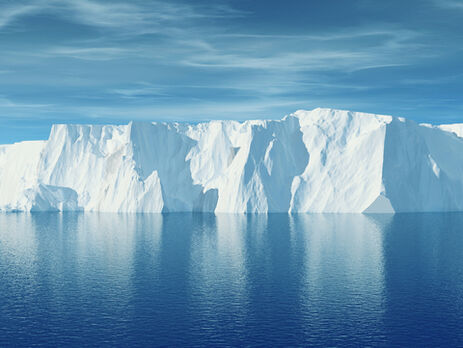 Товщина льодовика, що відколовся, становить 150 м
