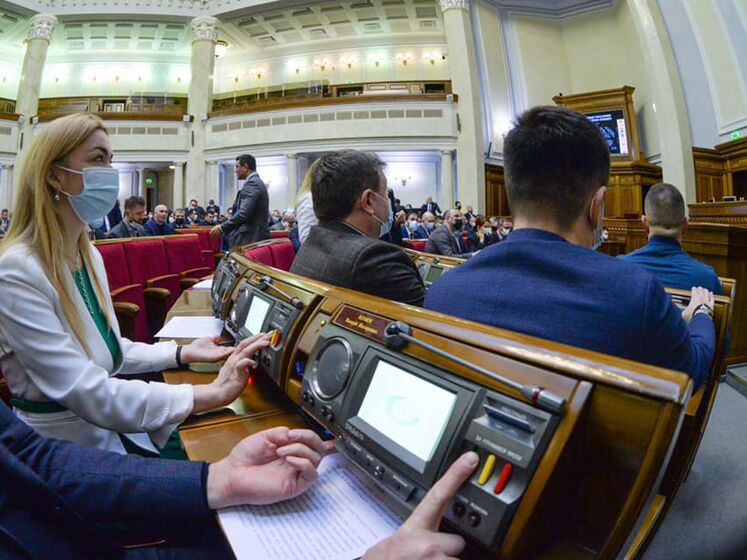 Рада спростила жителям Криму доступ до українського правосуддя