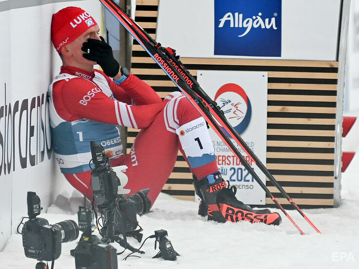 У российского лыжника Большунова произошел новый конфликт с соперником, на этот раз – с норвежцем
