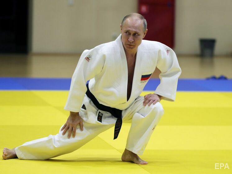 "Отличная спортивная форма". Пропагандист Соловьев восхитился тем, как Путин поймал карандаш