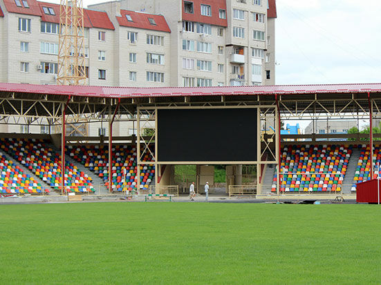 Президента ФИФА призвали отреагировать на присвоение стадиону в Тернополе имени Шухевича