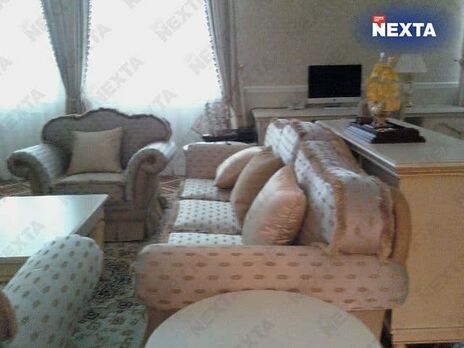 Telegram-канал NEXTA опубликовал фото якобы комнаты сына Лукашенко