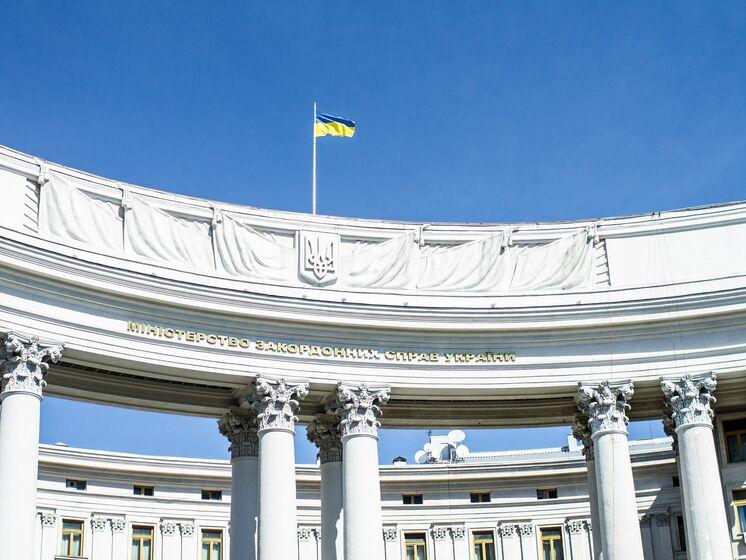 Російська партія призначила "представника" в окуповані Донецьк і Луганськ. У МЗС України відреагували