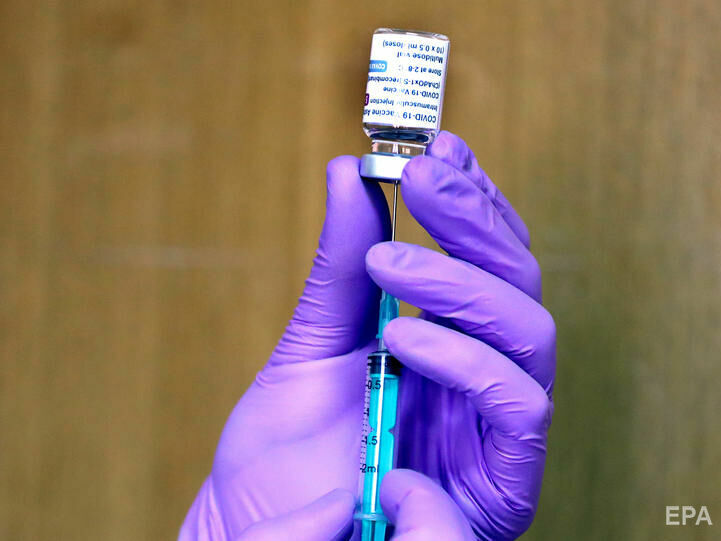 В Украине прививку против коронавируса получили 373 тыс. человек