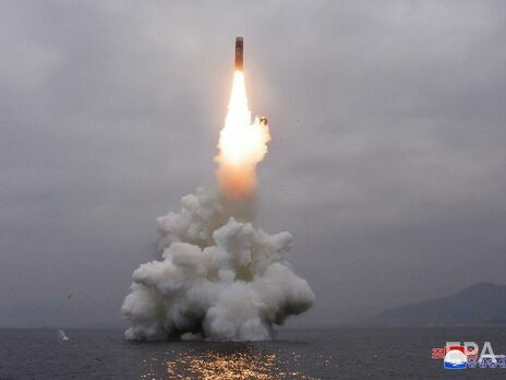 Северная Корея построила подлодку, которая способна нести баллистические ракеты – спецслужбы