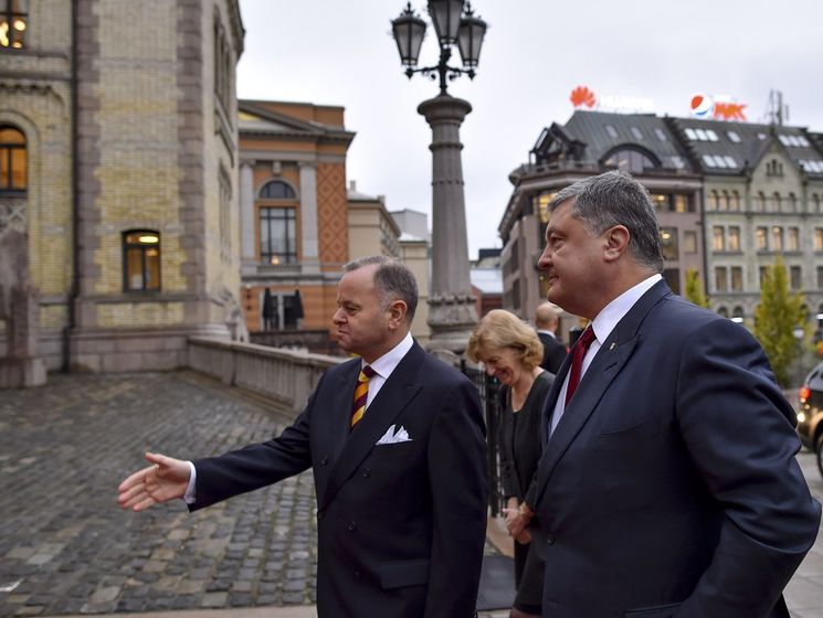 Порошенко призвал Норвегию помочь прекратить произвол агрессора над правами человека на Донбассе и в Крыму