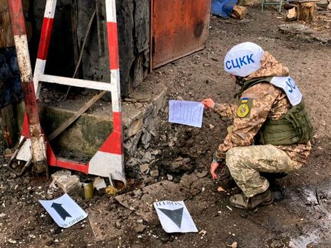 Боевики минируют территории на Донбассе запрещенными ООН российскими снарядами – штаб ООС