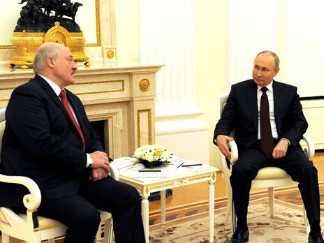 22 квітня Лукашенко провів переговори з Путіним
