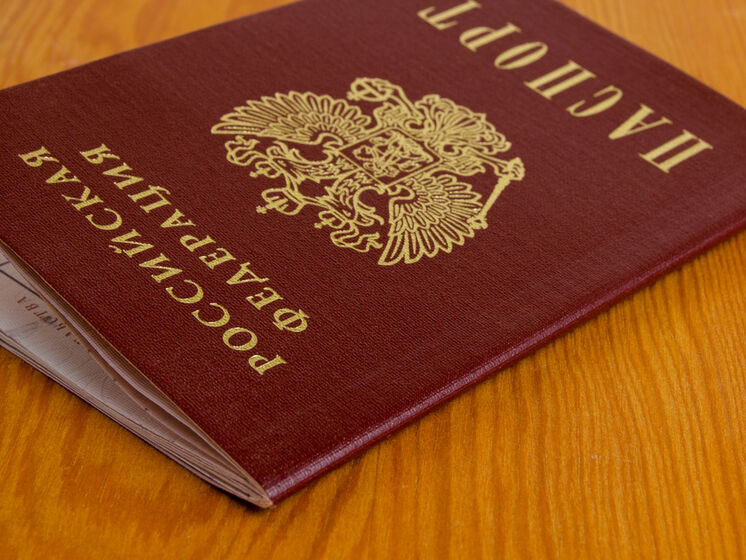В ОРДЛО примусово видали 583 тис. російських паспортів – омбудсменка