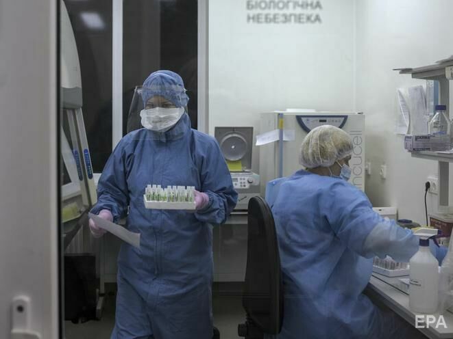 Українська вакцина проти коронавірусу готова до переходу від розроблення до виробництва – епідеміолог Фаворов