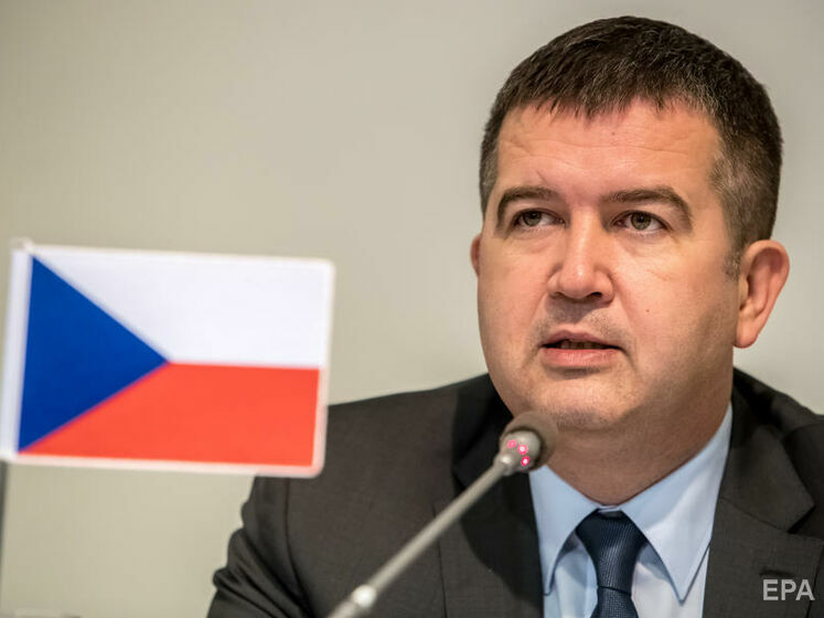 Віцепрем'єр Чехії хотів обміняти "мовчання" уряду про вибухи на складах на російську вакцину проти коронавірусу – ЗМІ