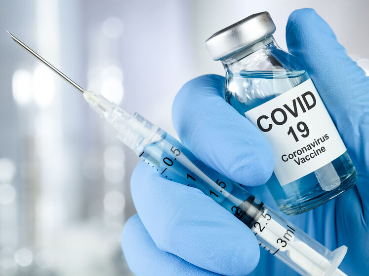 В Украине разработали прототипы вакцин от COVID, Порошенко обвинили в использовании офшоров, Лукашенко пригрозил "проблемами" Европе. Главное за день