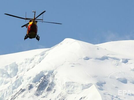 Жертвами двох лавин, які зійшли у французьких Альпах, стало семеро осіб