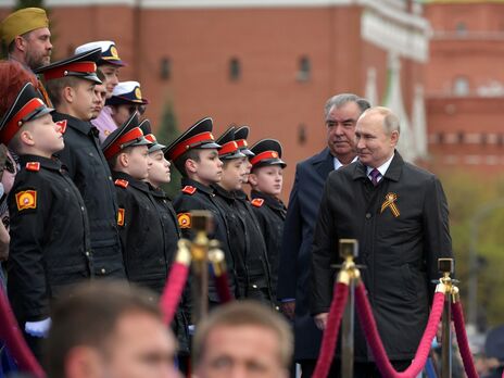 На парад в честь Дня Победы к Путину прибыл только президент Таджикистана
