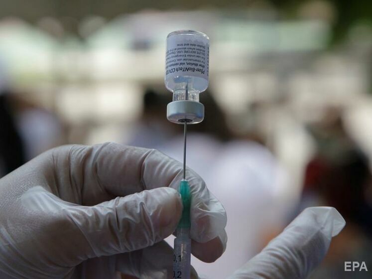 Побороть COVID-19 можно массовой вакцинацией, прививать нужно и детей – врач из Израиля