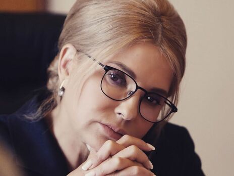 Тимошенко: Щоразу, вдягаючи вишиванку, ми стаємо кращими! Робимо світ красивішим, а нашу державу міцнішою