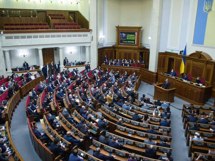 Рада приняла законопроект о наказаниях за военные преступления
