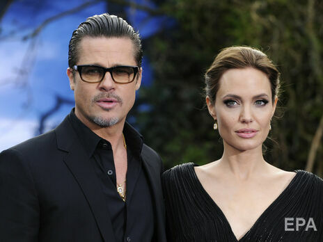 Питт и Джоли поженились в 2014 году, а спустя два года актриса подала на развод