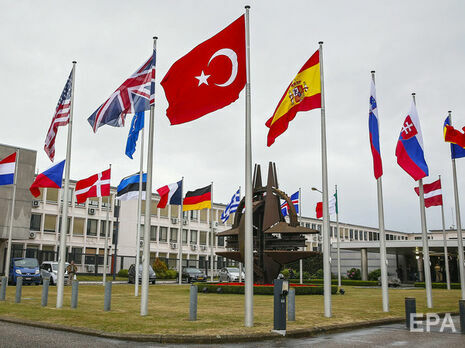 По данным СМИ, Турция настояла на исключении из текста заявления НАТО жестких формулировок