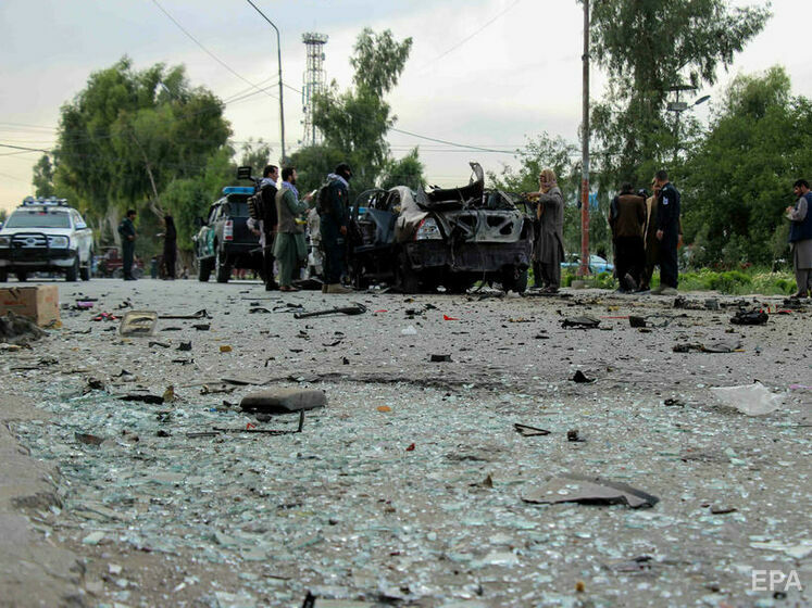 В Афганистане на бомбе подорвался автобус с преподавателями и студентами. Погибли несколько человек