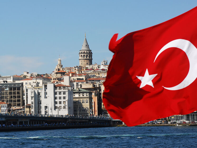 Росія продовжила заборону на авіасполучення з Туреччиною. Літати можуть дозволити не раніше ніж у липні – ЗМІ