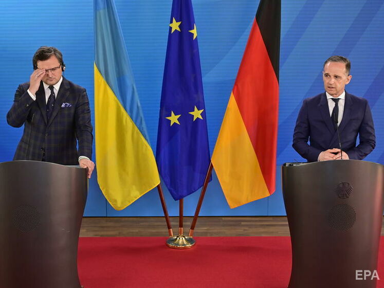 Кулеба назвав "політичною" відмову Німеччини постачати зброю в Україну