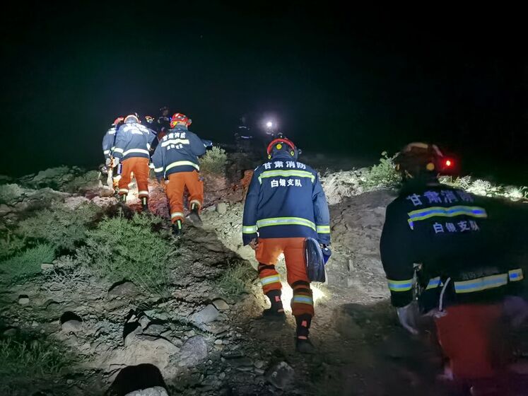 У Китаї чиновників покарали за організацію гірського марафону, в якому загинула 21 людина