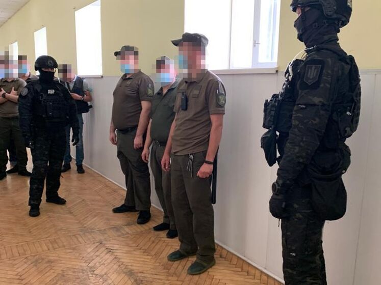 Співробітники Київського СІЗО збували наркотики на території ізолятора – ДБР