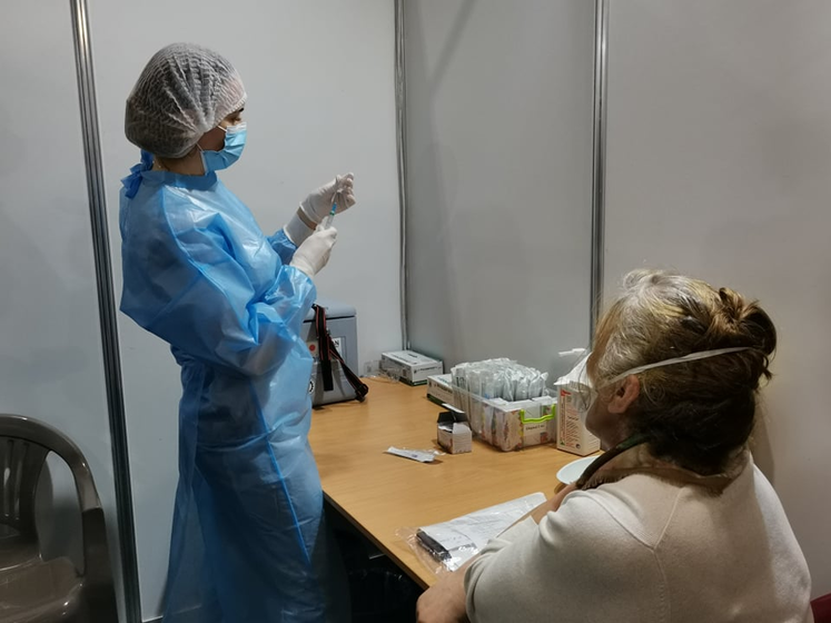 У київському МВЦ відкрили додаткові слоти для запису на вакцинацію проти COVID-19