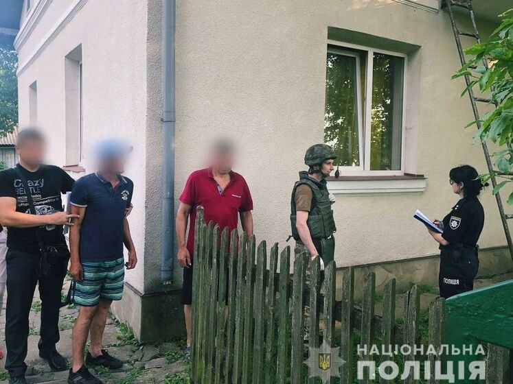 В Івано-Франківській області чоловік увірвався до сусідки з гранатою, яку "знайшов у лісі"