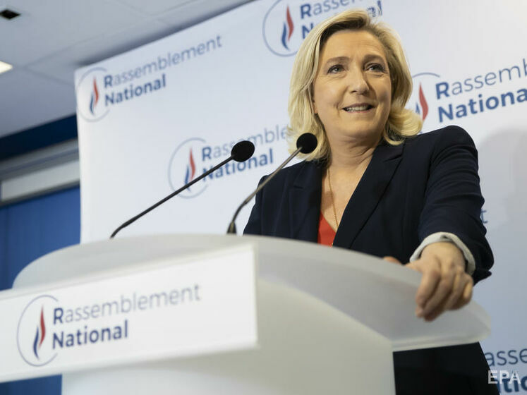 Марін Ле Пен переобрали лідеркою ультраправої партії "Національне об'єднання"