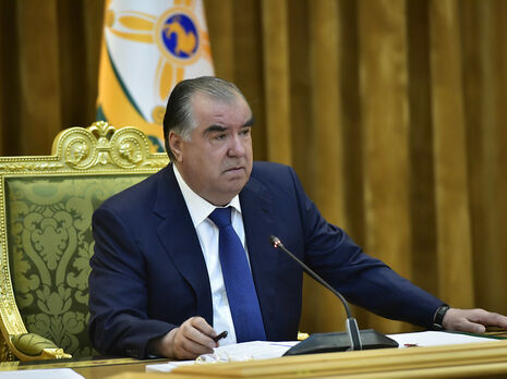 Президент Таджикистану доручив мобілізувати військових через ситуацію з талібами в Афганістані