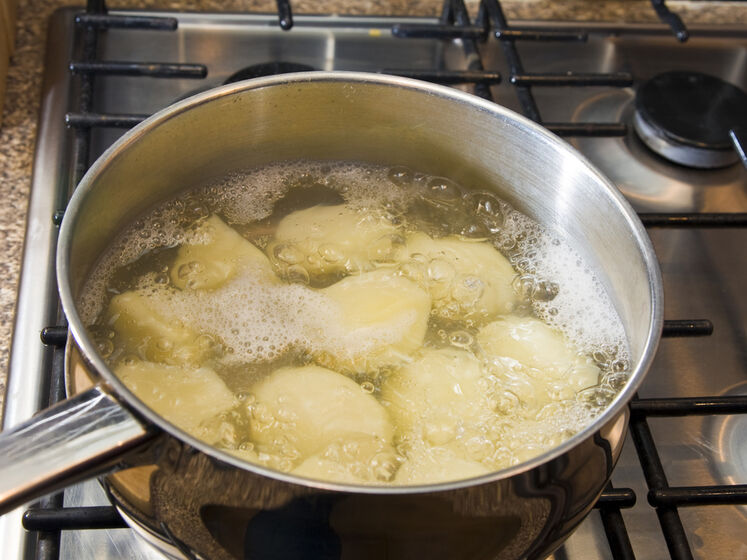 Як і скільки варити картоплю
