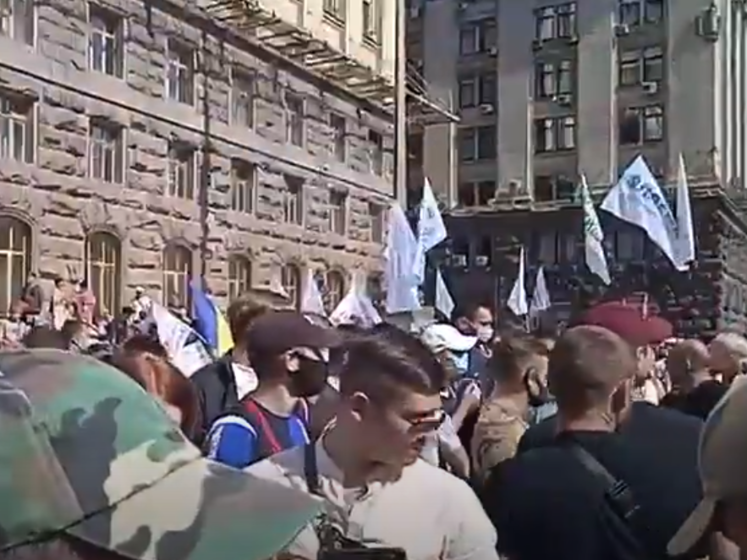 Ветерани АТО заявили про спробу провокації на акції протесту біля Київської міськради