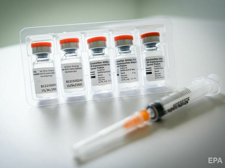 Вакцина CoronaVac продемонструвала в Туреччині понад 83% ефективності. Препарат використовують в Україні