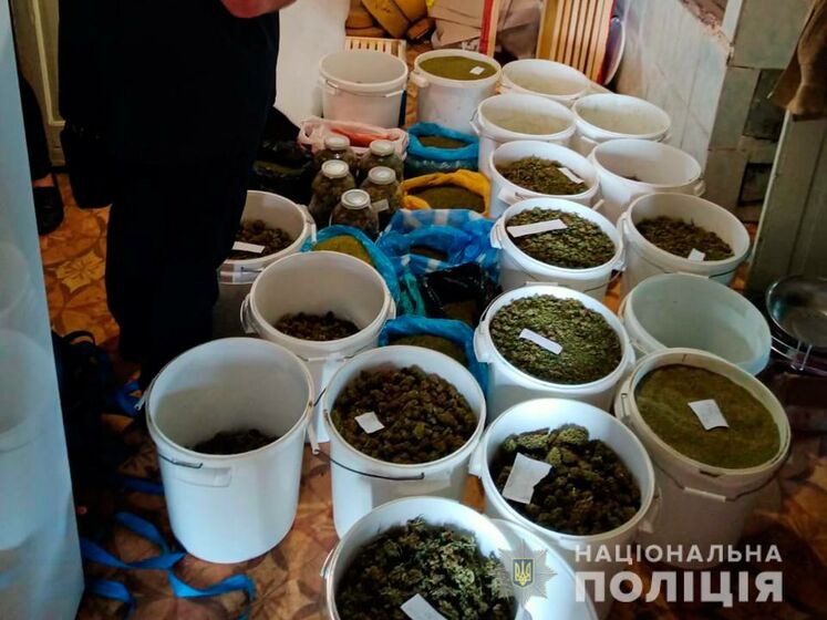 У жителя Николаевской области полиция нашла марихуану на 8 млн грн