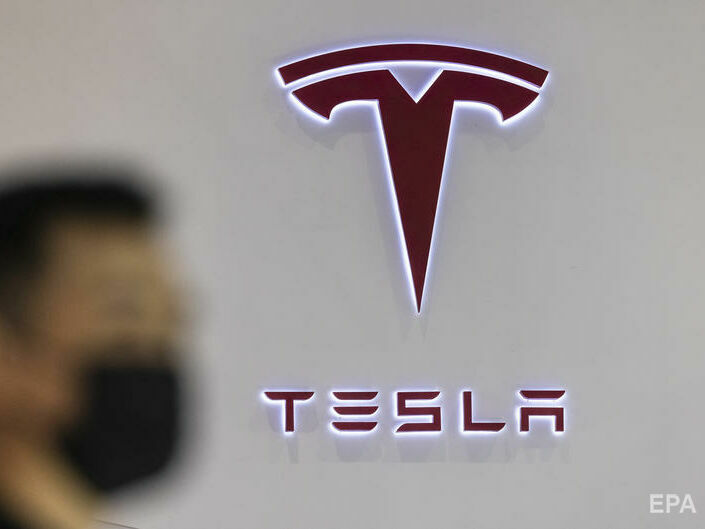 Tesla вперше заробила понад $1 млрд прибутку за квартал