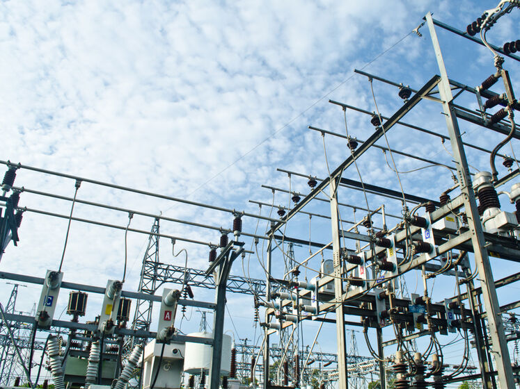 Кабмін відклав підвищення тарифів на електроенергію в Україні до початку осені