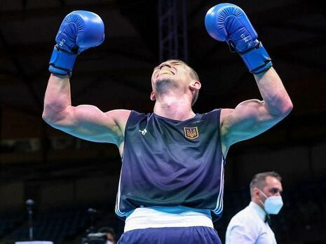 Український боксер Хижняк переміг у першому бою на Олімпіаді і вийшов у чвертьфінал