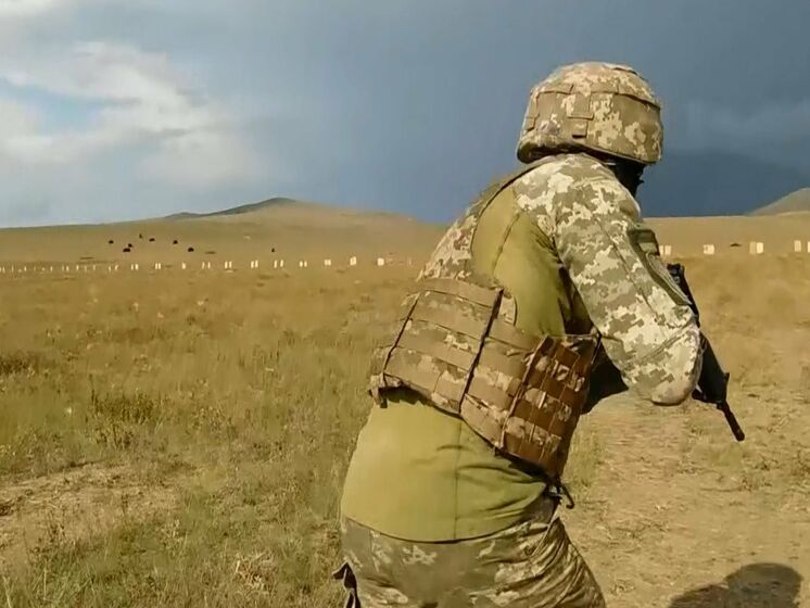 Бойовики на Донбасі протягом доби дев'ять разів обстріляли позиції ЗСУ