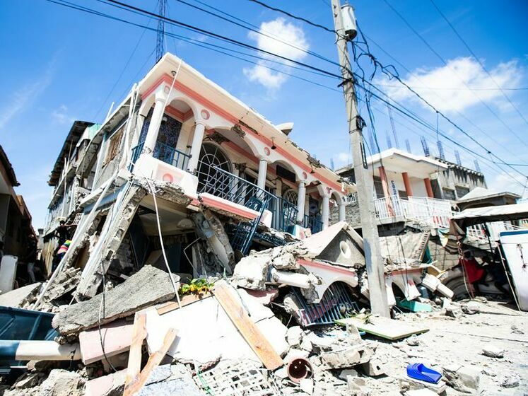 На Гаїті різко зросла кількість жертв землетрусу