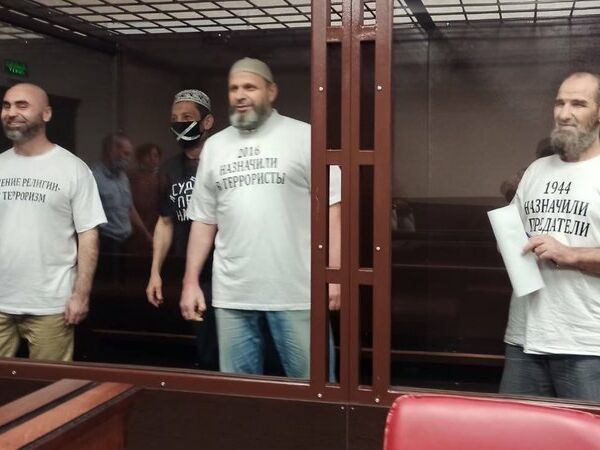 Суд у Ростові засудив чотирьох кримських татар до строків від 12 до 18 років