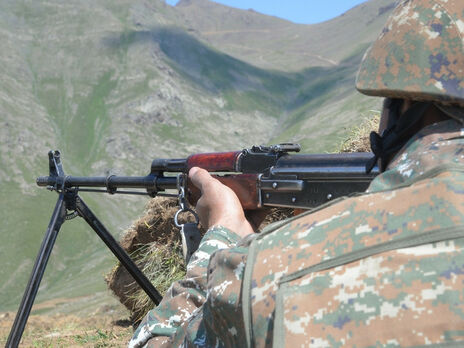 Міноборони Вірменії та Азербайджану обмінялися звинуваченнями у стрілянині на кордоні. Єреван повідомив про загиблих