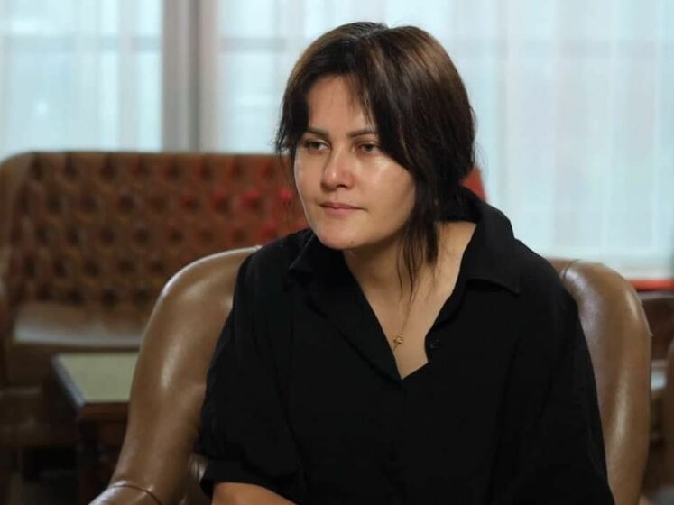 "Менеджер банку сказав мені:" Тікай! "Афганська режисерка Карімі розповіла, як покидала Кабул