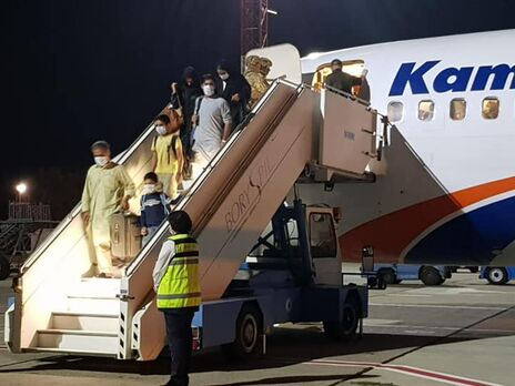 В МИД заявили, что в Кабуле вооруженные люди захватили украинский самолет