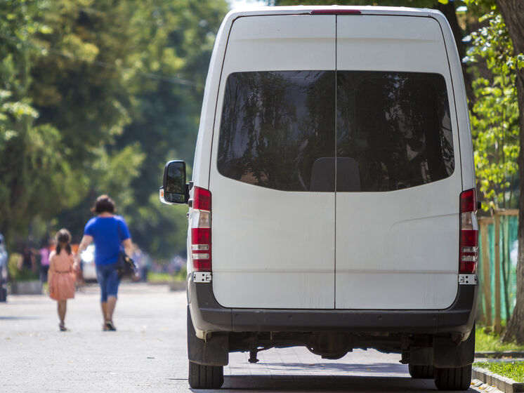"Хотел покурить". В Херсонской области мужчина угрожал взорвать гранату в автобусе с пассажирами