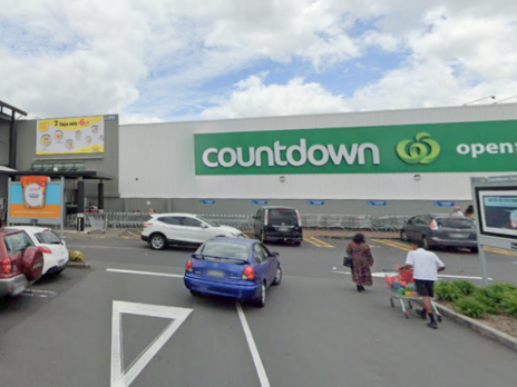 У Новій Зеландії чоловік, за яким стежила поліція через його симпатії до ІДІЛ, напав у супермаркеті на людей і поранив шістьох